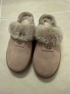 UGG Women's Taupe Suede Shearling Slip-On Clog